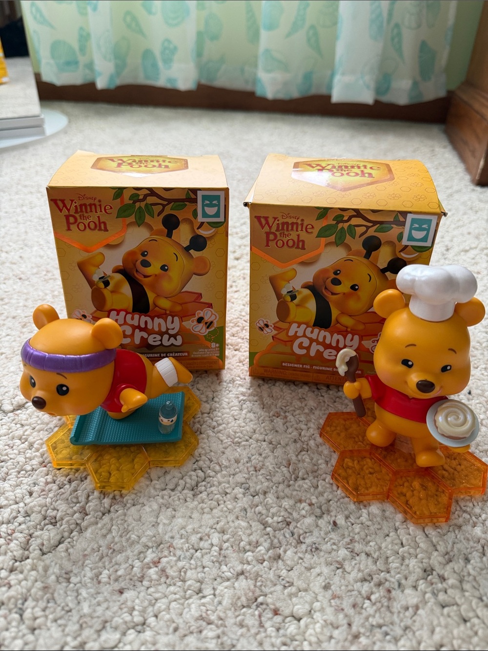 NIB Pooh Hunny Crew